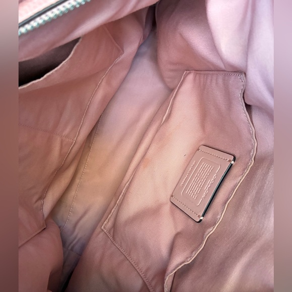 COACH Pink Bag.Leather Pink Bag. - Picture 10 of 14